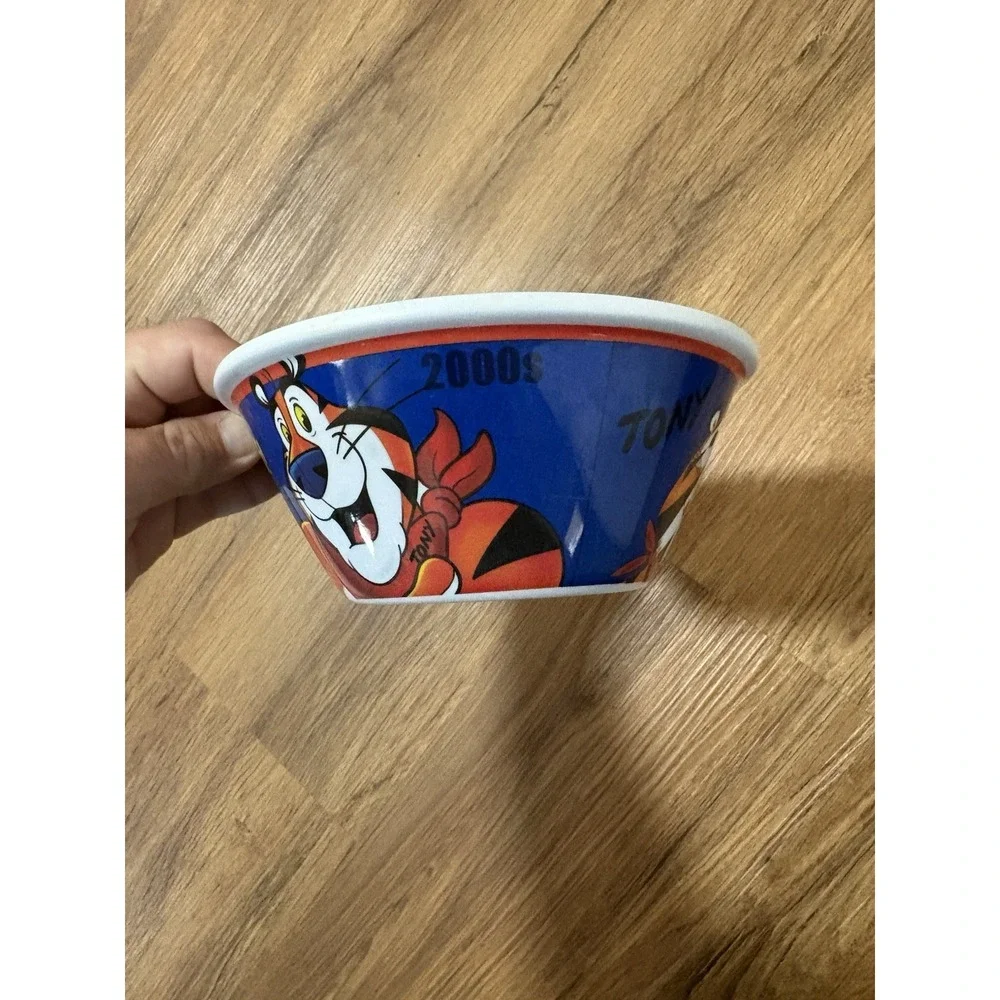 Vintage Kellogg's Frosted Flakes Tony The Tiger Cereal Bowl 1950s 1970s 2000s